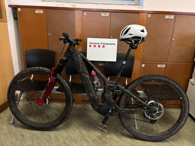Detingut després de robar una bicicleta valorada en 12.000 euros