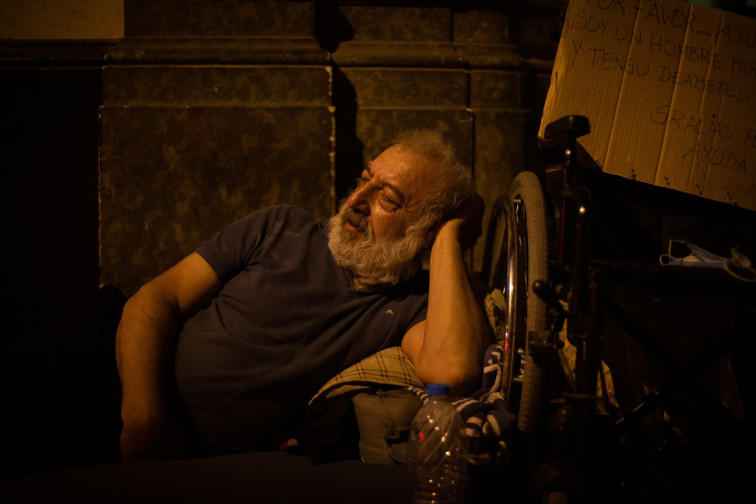 Junts i BComú demanen a Collboni un pla per a abordar la situació de les persones sense llar a Montjuïc