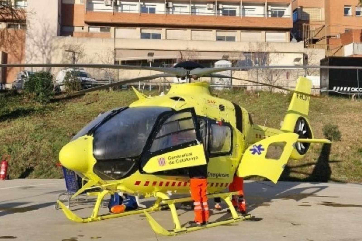 Uno de los helicópteros   SALUT