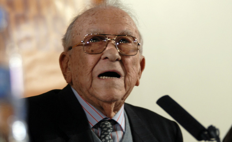 La implicació del Rei en el 23-F va ser una mentida de la ultradreta? L'alerta de Santiago Carrillo