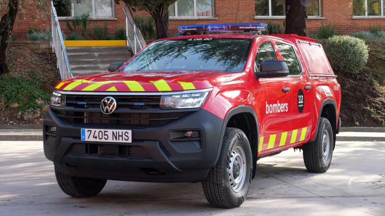 Els Bombers detenen la fugida d'argó d'un vagó de tren de mercaderies a La Llagosta