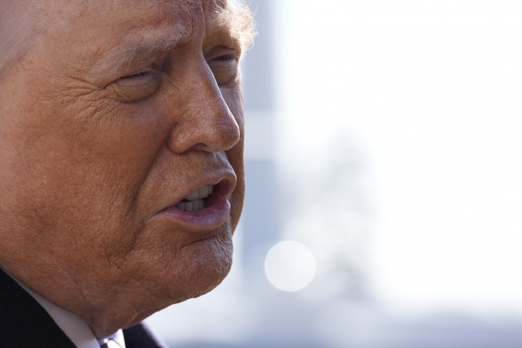 Trump confirma l'inici d'una ofensiva a l'Iran després de diverses explosions a Teheran