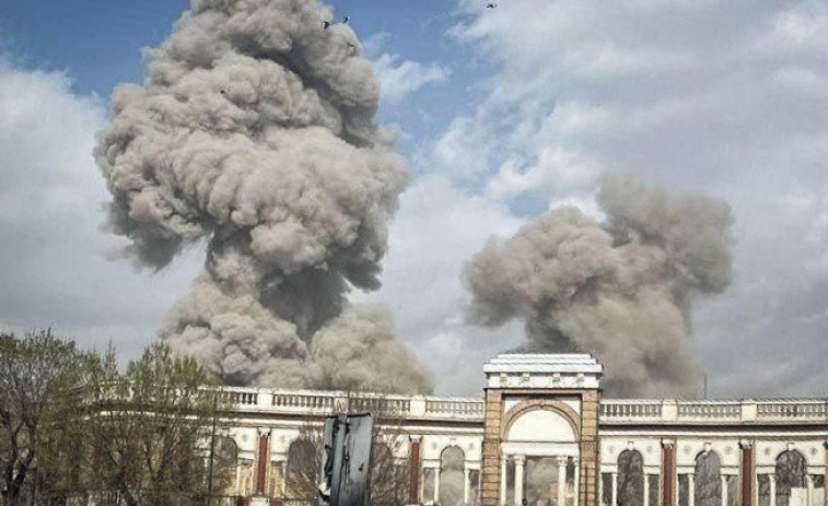 Bombardeig criminal a l'Iran: almenys 200 morts després d'un atac contra una escola