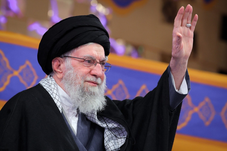 L'Iran assegura haver resistit la primera onada d'atacs i promet represàlies “sense parar”