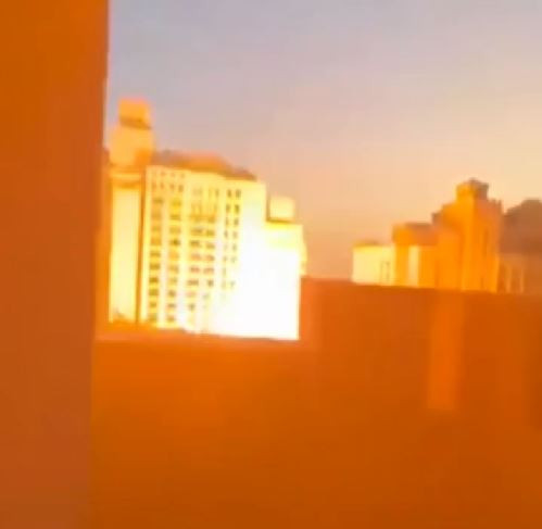 Vídeo: La tensió en el Golf augmenta amb atacs iranians que colpegen bases militars i zones civils