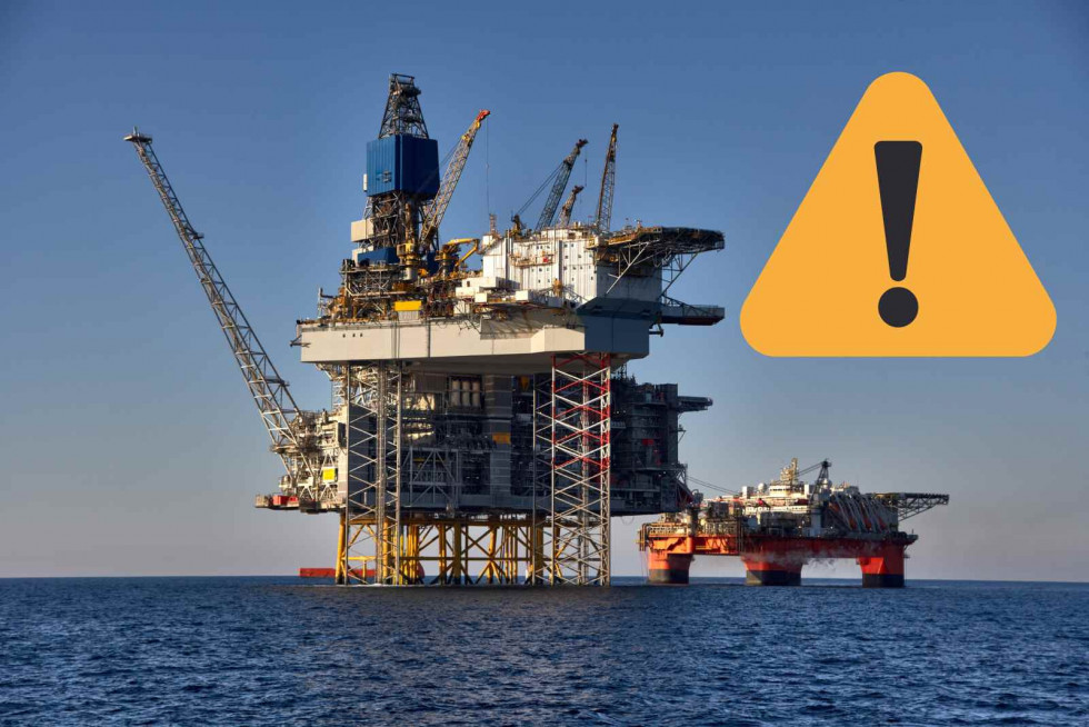 Una instalación de gas y petróleo en el mar, Alerta   CANVA    Igors Aleksejevs de Getty Images