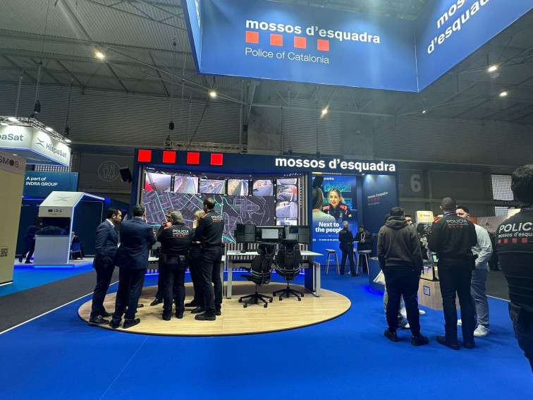 Els Mossos presenten al MWC la seva sala de comandament policial: intel·ligència artificial aplicada a un ecosistema interconnectat