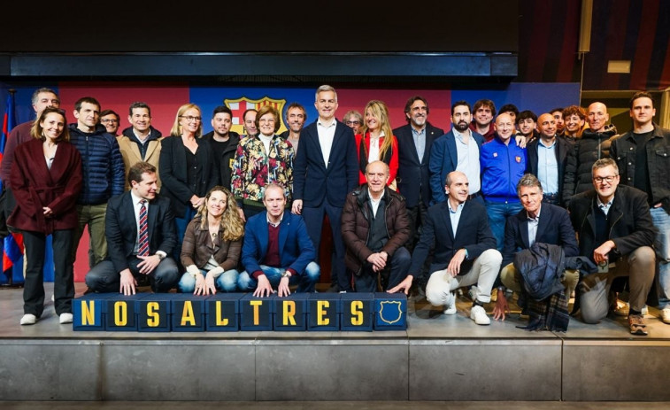 Víctor Font lliura més de 5.000 signatures: “Comença el canvi al Barça”