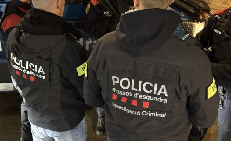 Un dispositiu de Mossos en l'Hospitalet actua contra una xarxa de tràfic de drogues amb vincles amb Itàlia