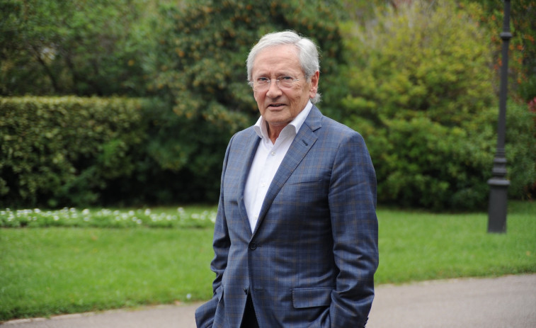 Mor Fernando Ónega, el cronista de la Transició que va explicar l'Espanya democràtica