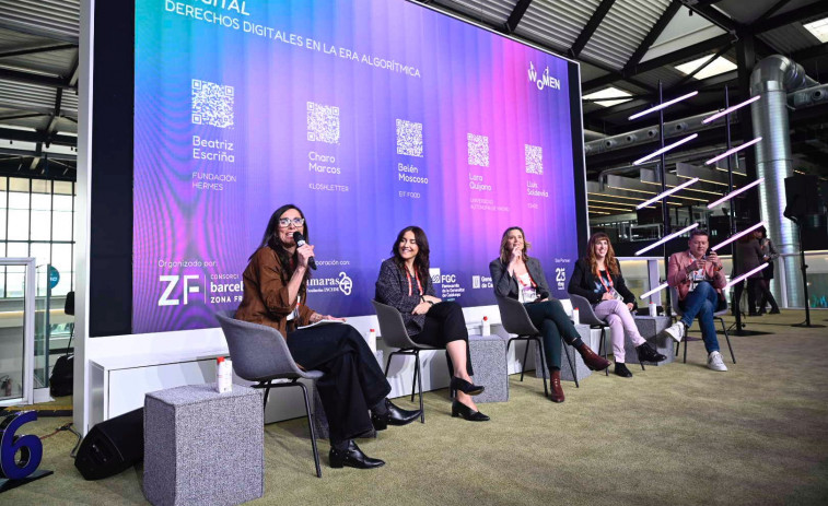 Els arquitectes invisibles: com els algorismes discriminen i decideixen el que llegeixes