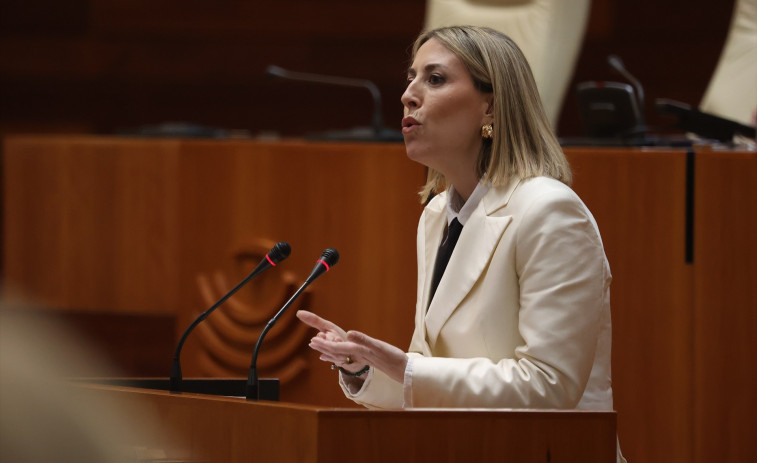 Fracassa la investidura de María Guardiola amb els vots en contra de Vox, PSOE i Unidos per Extremadura