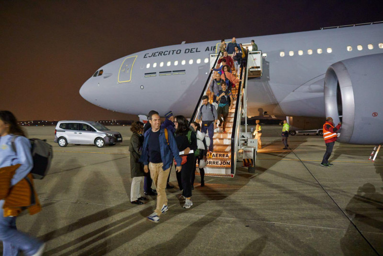 Més de 6.000 catalans pendents de la repatriació després de la primera evacuació de Pròxim Orient