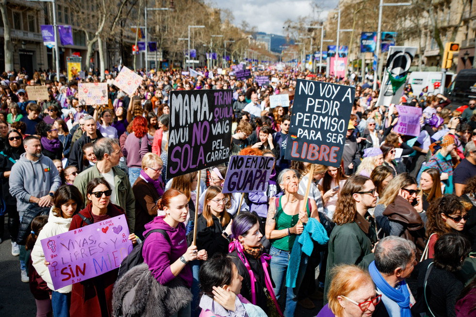 EuropaPress 7349775 imagen manifestacion 8m barcelona (1)