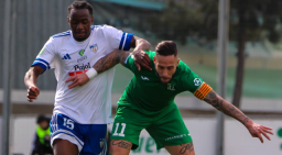 La UE Cornellà pincha en casa y se aleja del ascenso directo