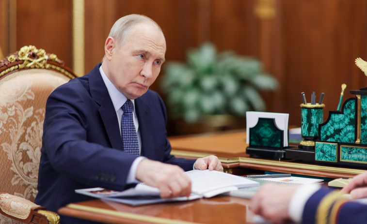 Putin ofereix a Europa reprendre el subministrament d'hidrocarburs mentre creixen les tensions a Orient Pròxim