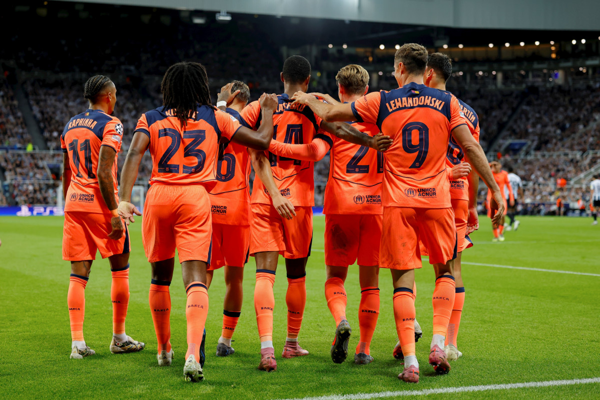 EuropaPress 6965817 marcus rashford of fc barcelona celebrates goal with his teammates during