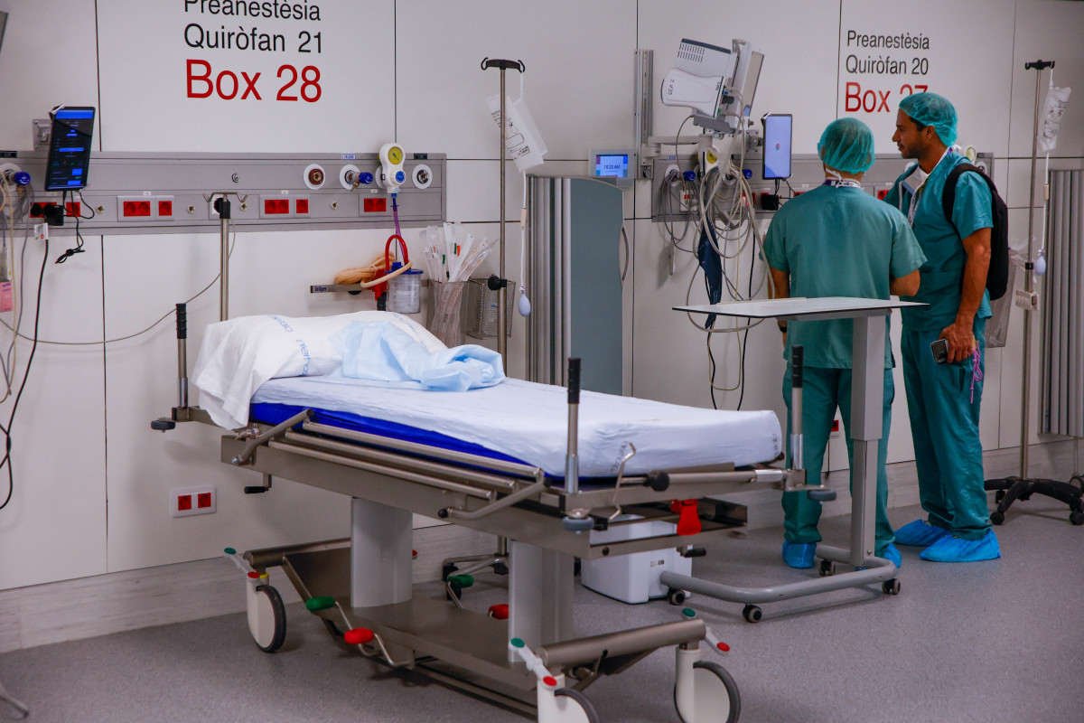 EuropaPress 7144945 personal sanitario sala reanimacion hospital sant pau diciembre 2025