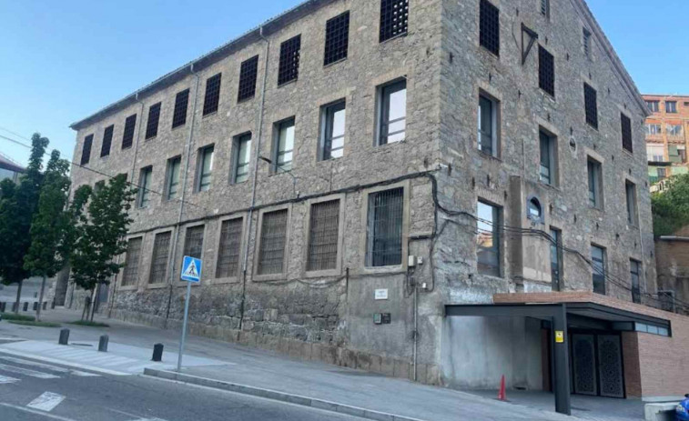 Caos a una mesquita de Manresa: detinguts vuit joves després d'insults, agressions i atacs a pedrades