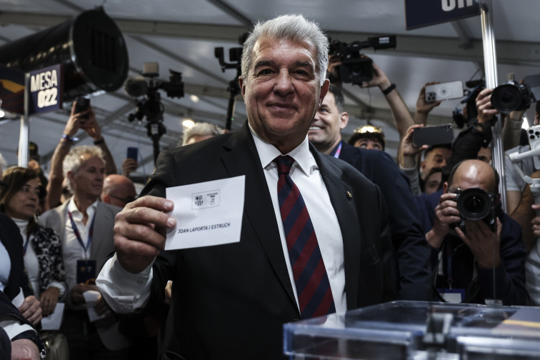 Joan Laporta guanya les eleccions del FC Barcelona a Font per golejada