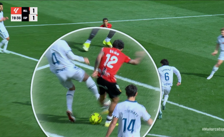 L'Espanyol clama contra la polèmica arbitral del VAR a Mallorca: 