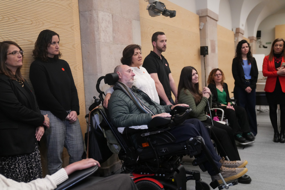 EuropaPress 7357042 representantes fundacio miquel valls asem catalunya fundame reunen puerta