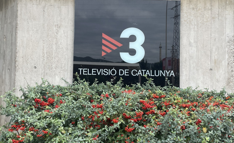 Polèmica mediàtica: Junts usa la intel·ligència artificial per a classificar en 