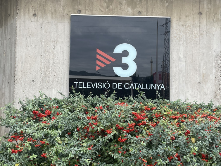 Polèmica mediàtica: Junts usa la intel·ligència artificial per a classificar en 