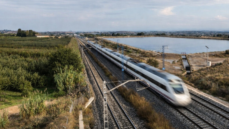 Una empresa alemanya certificarà el bon estat dels 648 punts crítics de Rodalies després d'un acord amb Adif