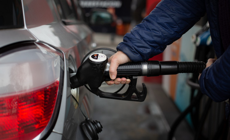 Alleujament en l'assortidor: quant pots estalviar i on repostar més barat a Catalunya