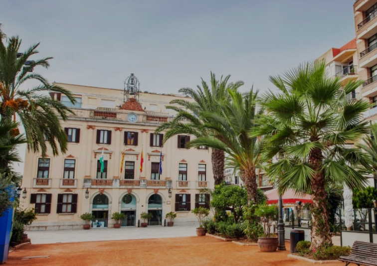 Lloret investiga a un regidor del PSC per presumpta estafa i falsedat en una AFA escolar