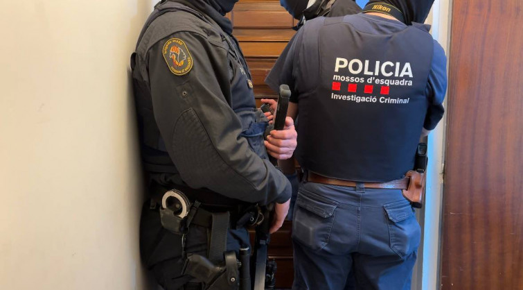 Macrooperatiu policial per a desarticular una organització criminal entre Catalunya i França