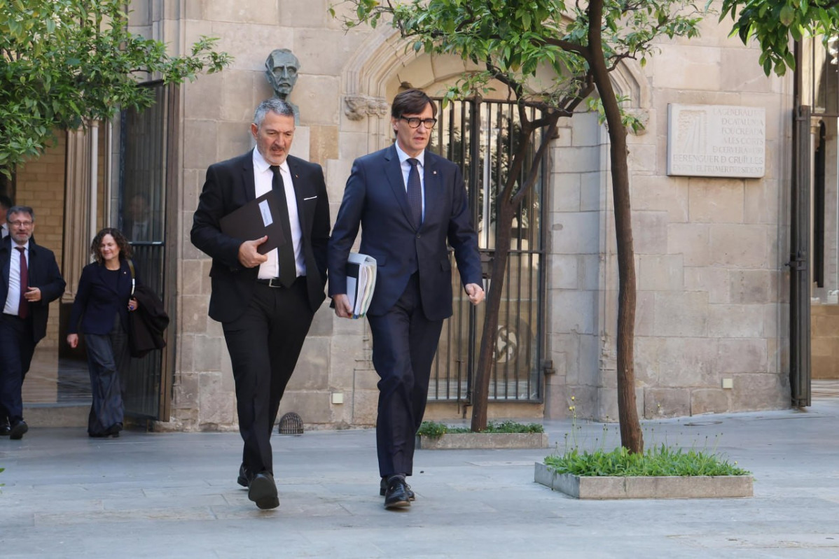 Photo 5915872943059700998 y