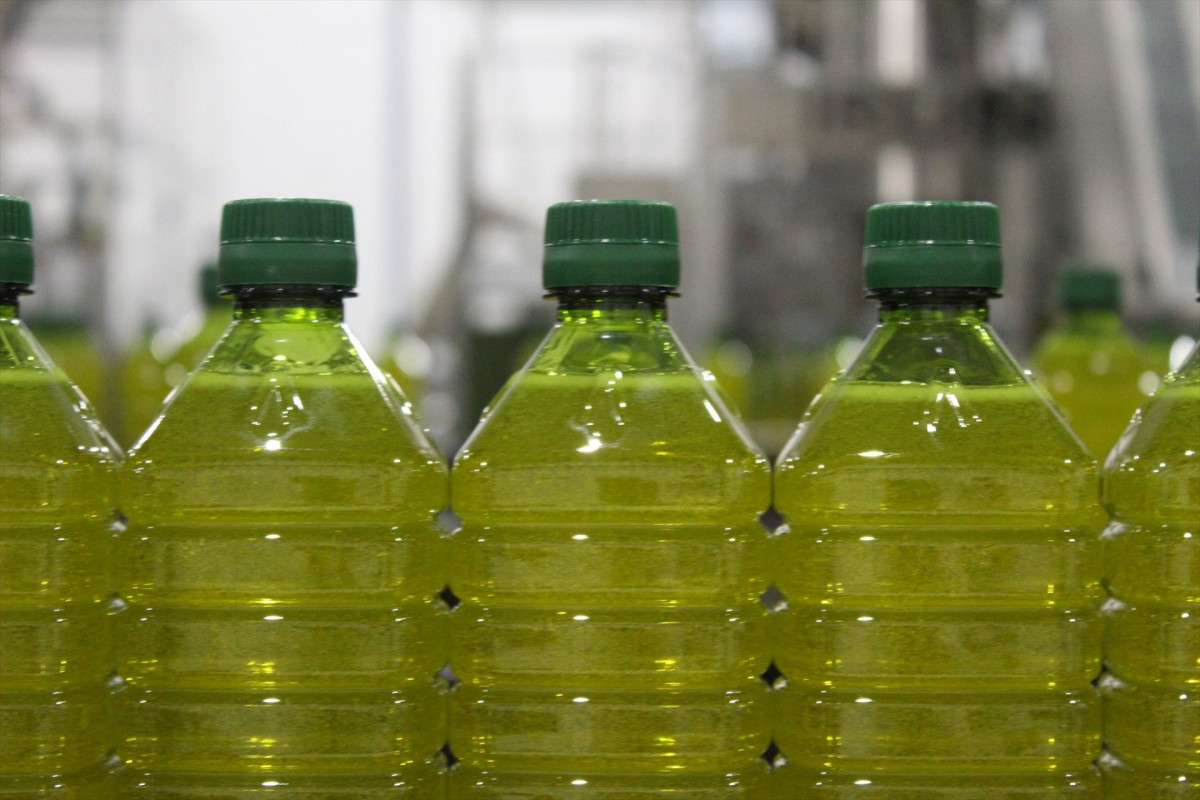 EuropaPress 6117794 botellas aceite oliva andalucia
