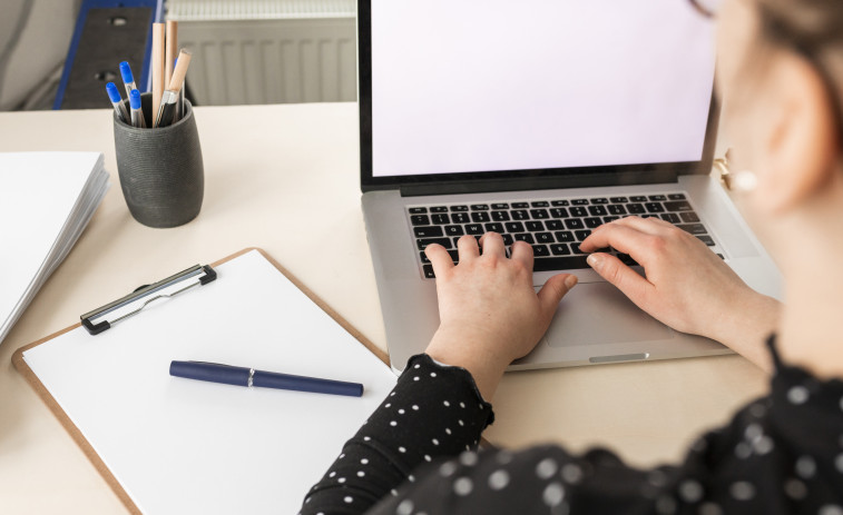 Óscar López confirma quan entrarà en vigor la jornada de 35 hores per als funcionaris