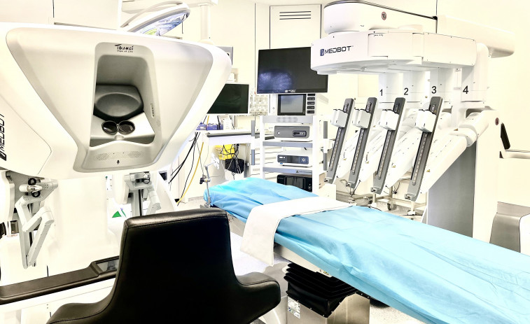 5 hospitals catalans preparats per a fer 1.000 cirurgies amb robots a l'any