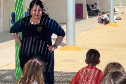 Sant Esteve Sesrovires refuerza la inclusión escolar con la incorporación de cuidadoras