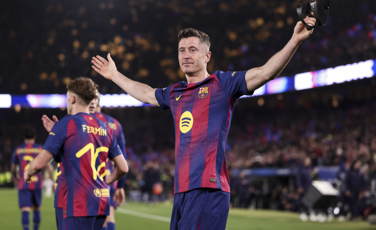 El dilema del '9' en el FC Barcelona: definit el full de ruta per al relleu de Lewandowski