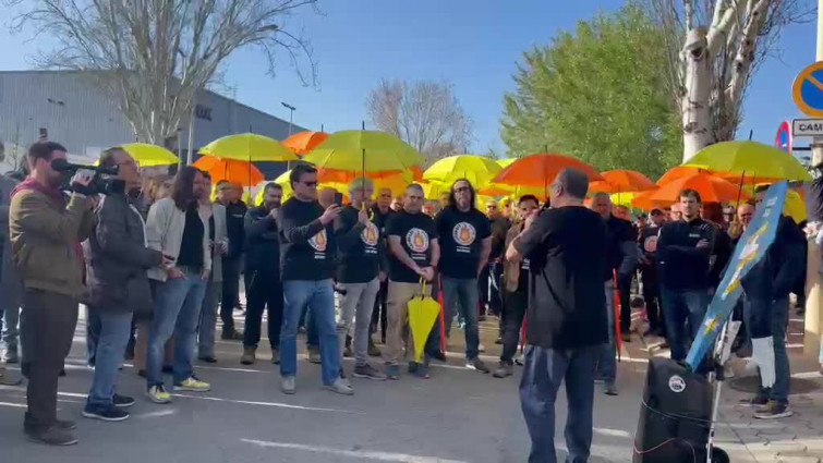 SOS a Serra Soldadura: 500 famílies i alcaldes exigeixen a Aernnova un pla alternatiu al tancament unilateral