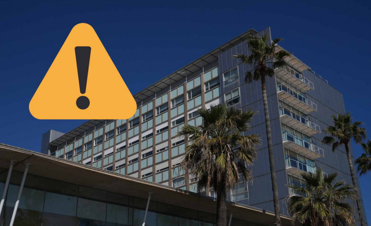 Un ancià de 80 anys porta més de sis dies atrapat en una llitera d'urgències de l'Hospital de la Mar