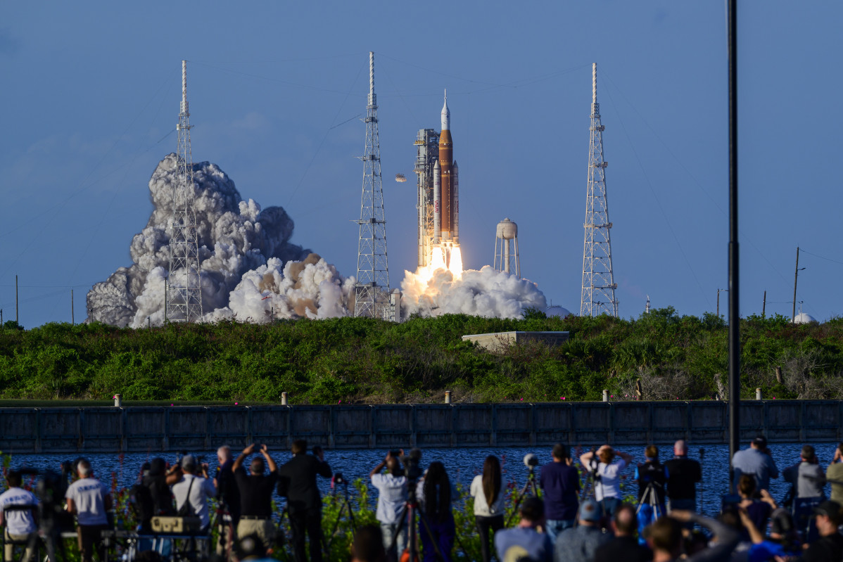 EuropaPress 7412160 april 2026 merritt island florida usa nasa space launch system sls with the