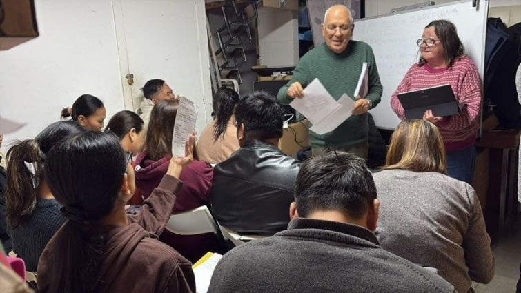 El Govern impulsa amb Òmnium espais de conversa en català amb comunitats religioses