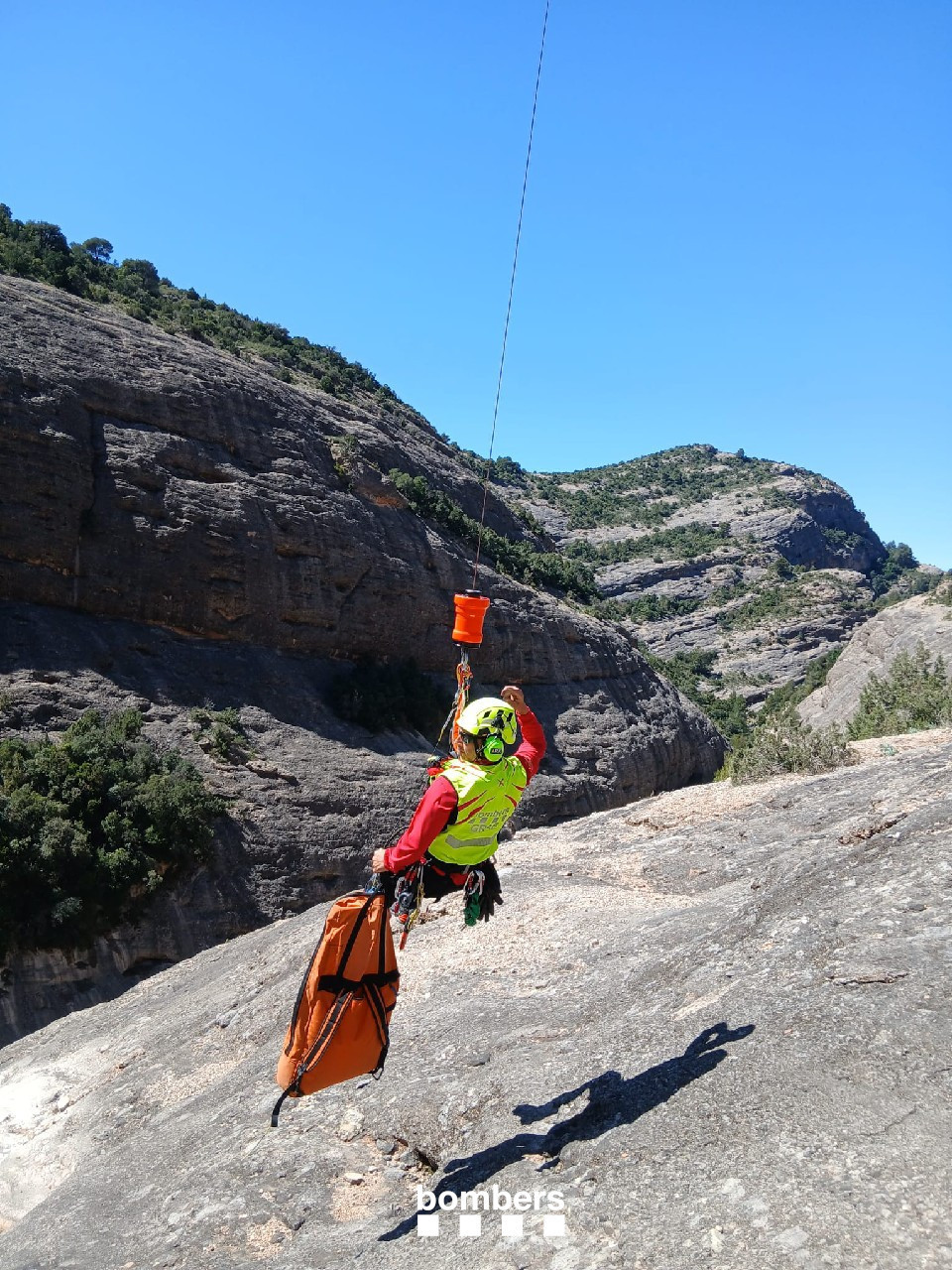 260404 escalador Arnes3 LG