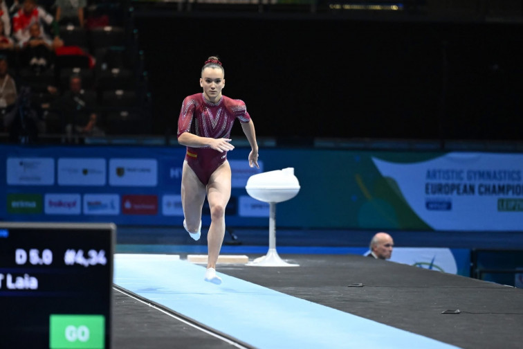 Vídeo: Laia Font aconsegueix el seu primer or en la Copa del Món del Caire després d'una actuació impecable en salt