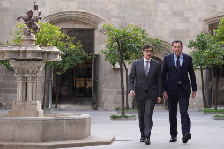 Reunió Illa - Puente amb la voluntat de reprendre el diàleg després de la crisi de Rodalies a Catalunya