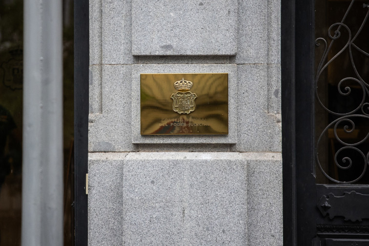 El CGPJ i la Generalitat acorden oferir cursos de català a jutges de tota Espanya