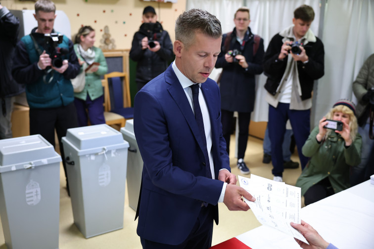 Hongria registra una participació rècord a les 15.00 amb un 66,01% en unes eleccions clau