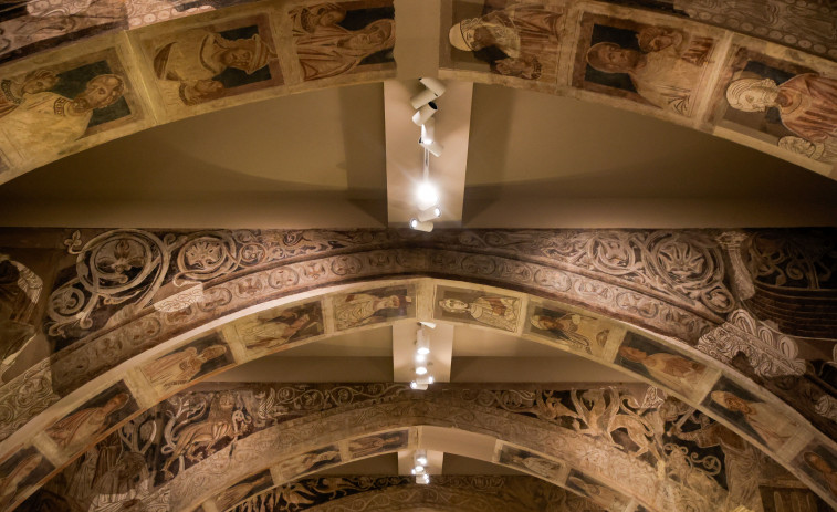 Compte enrere per al MNAC: la justícia fixa en 56 setmanes el trasllat de les pintures de Sijena a Aragó