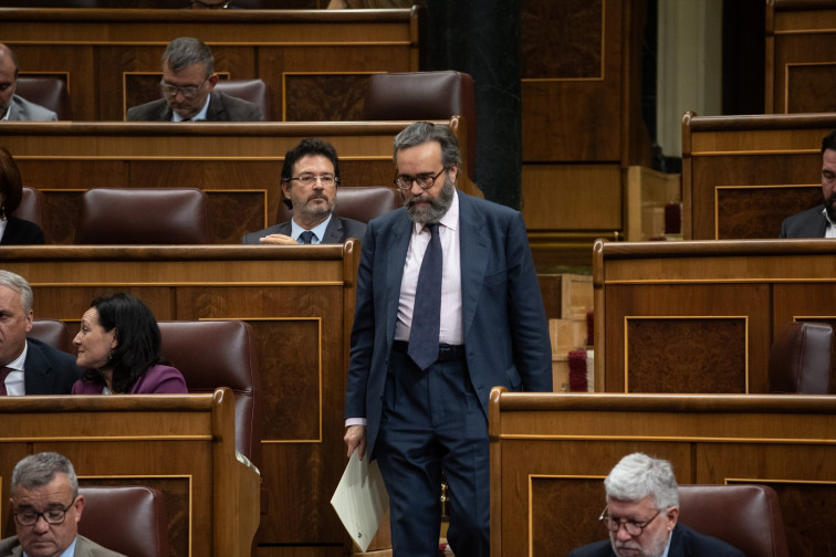 El PSOE pressiona al PP: exigeix que condemni la violència d'un diputat de Vox al Congrés