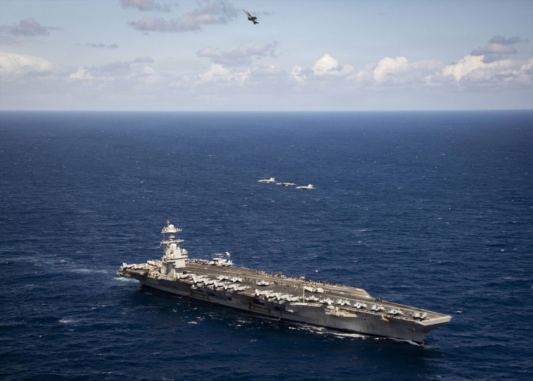 Els EUA amenaça amb atacar els vaixells que creuin el golf d'Ormuz: “Donin la volta o seran abordats”